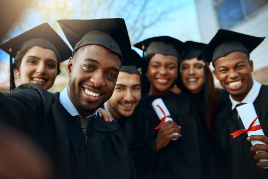 Étudiant diplômé